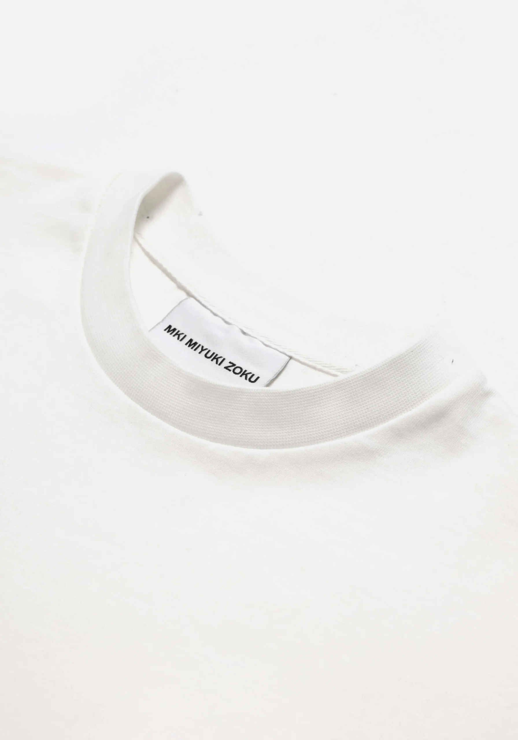 MKI FLORAL STAMP T-SHIRT