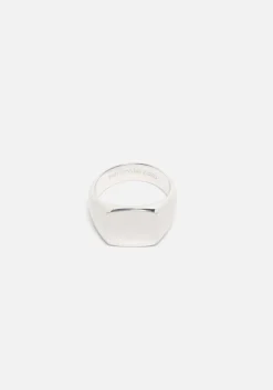 MKI SQUARE SIGNET RING